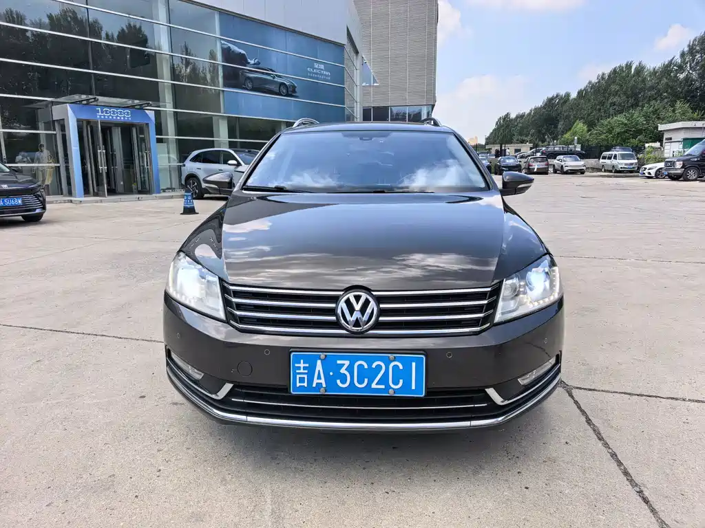 Volkswagen Magotan 2015