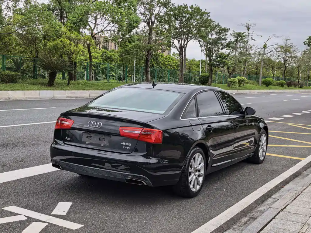 Audi A6L 2015 — фото 9