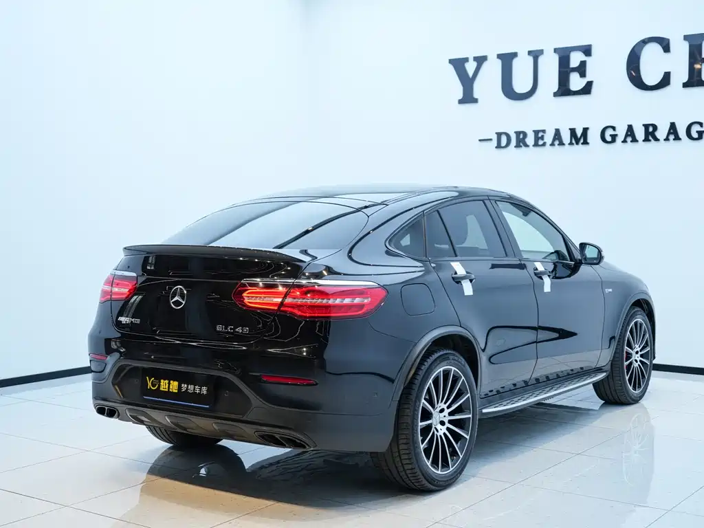 Mercedes-Benz GLC Coupe AMG 2019 — фото 5