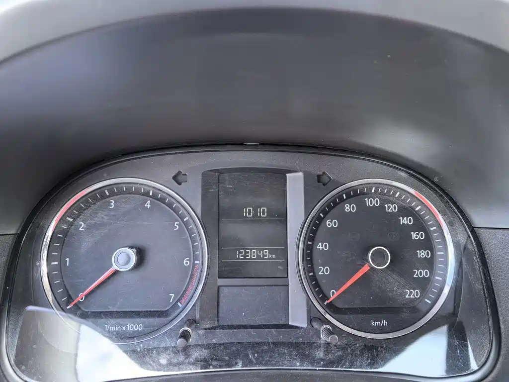 Volkswagen Lavida 2010