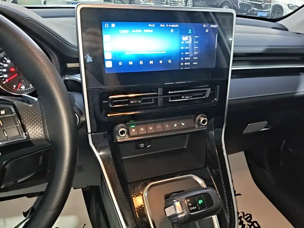 Haval M6 2023 — фото 13