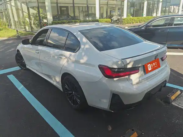 BMW 3 Series 2023
