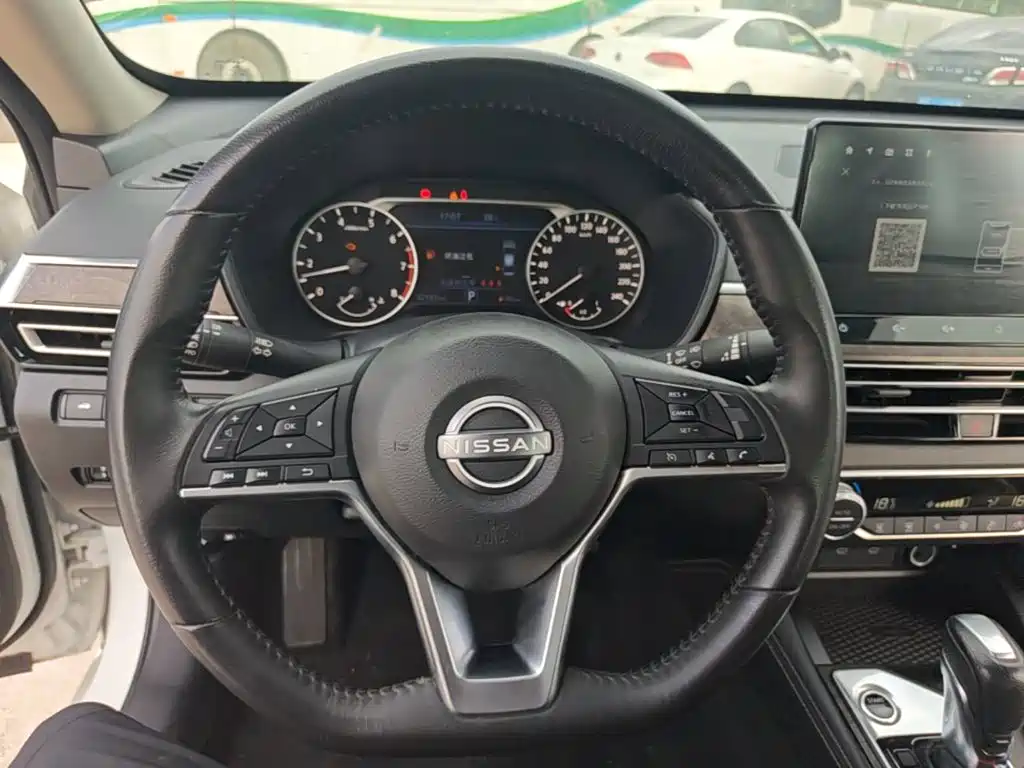 Nissan Teana 2023 — фото 11
