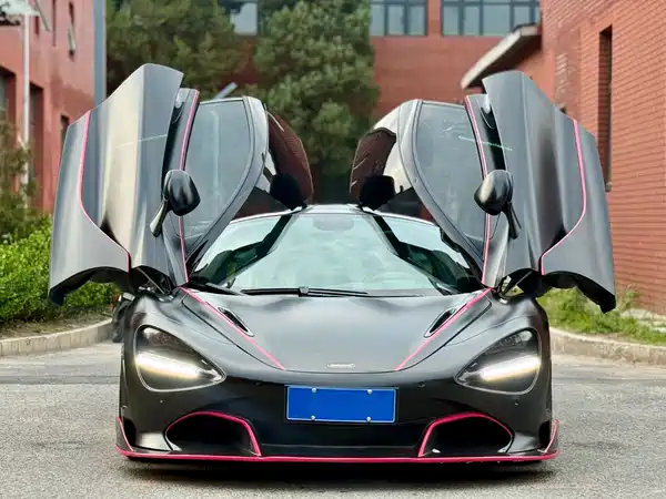 McLaren 720S 2019