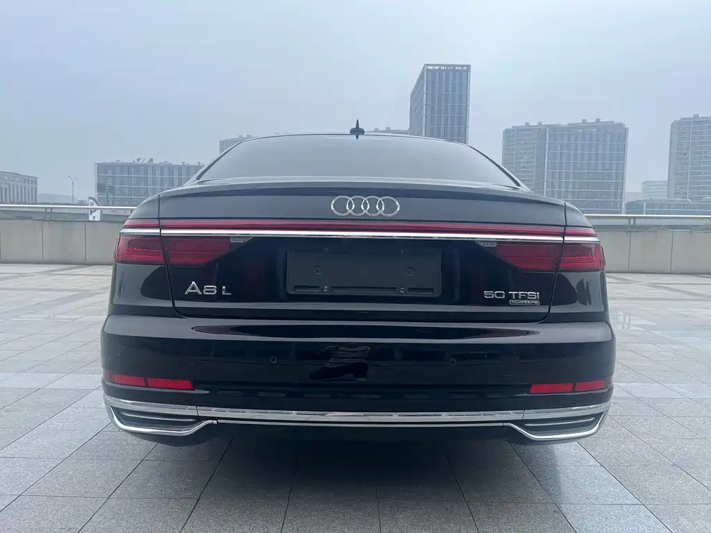 Audi A8 2019