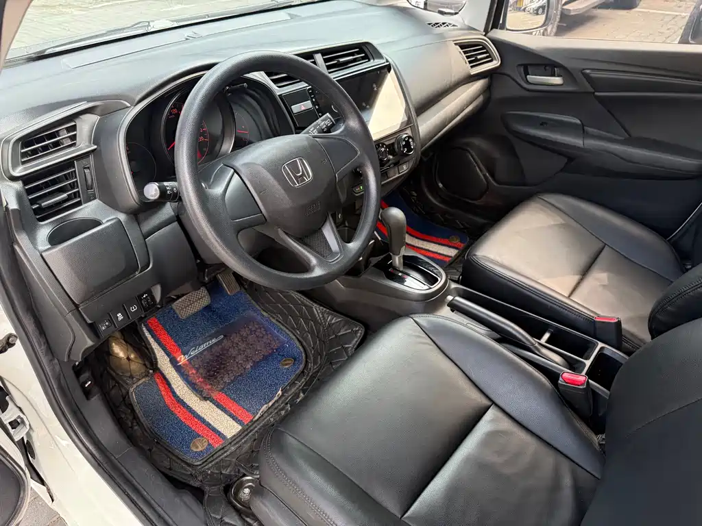 Honda Fit 2020 — фото 8