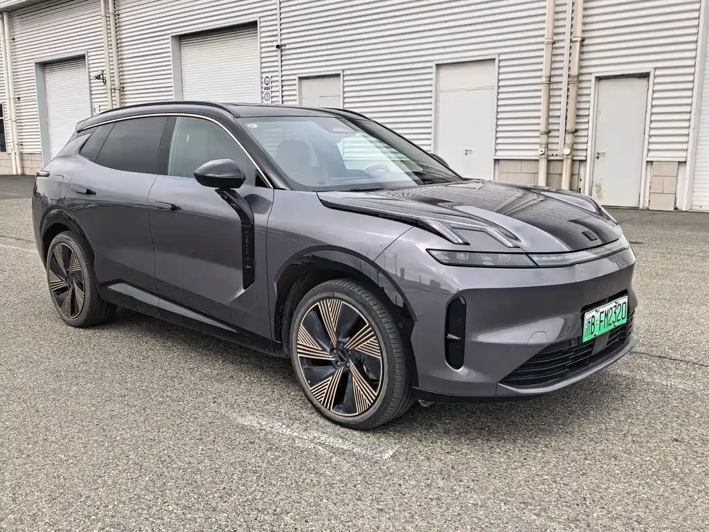 Lynk & Co 08 EM-P 2024 — фото 6