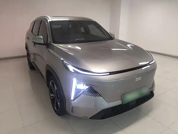 Geely Galaxy L7 2024