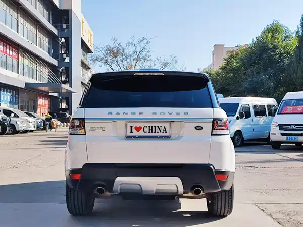 Land Rover Range Rover Sport 2015