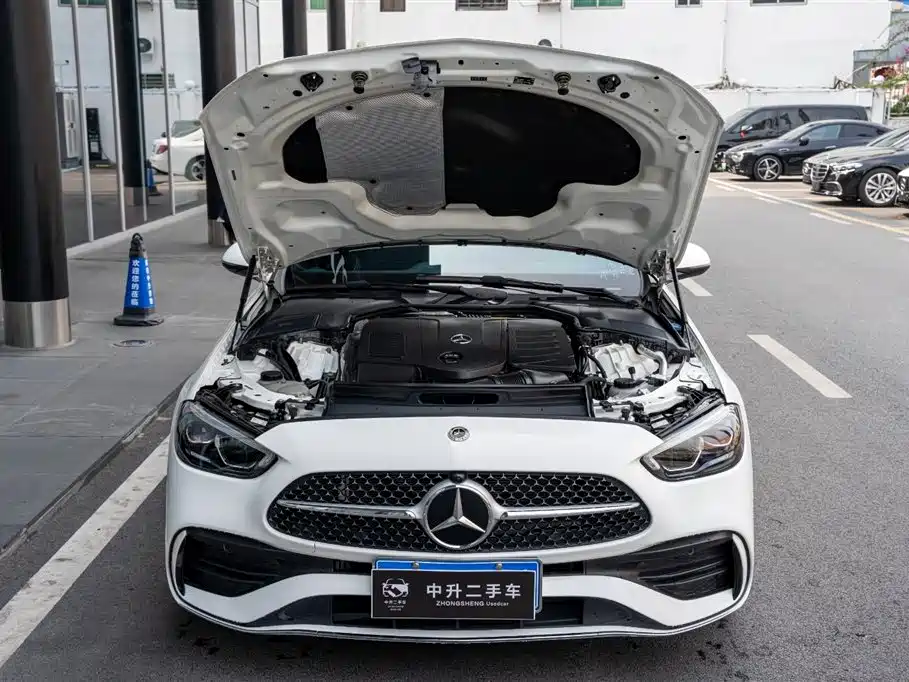 Mercedes-Benz C-Class 2022