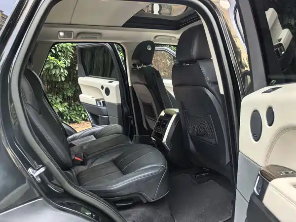 Land Rover Range Rover Sport 2016