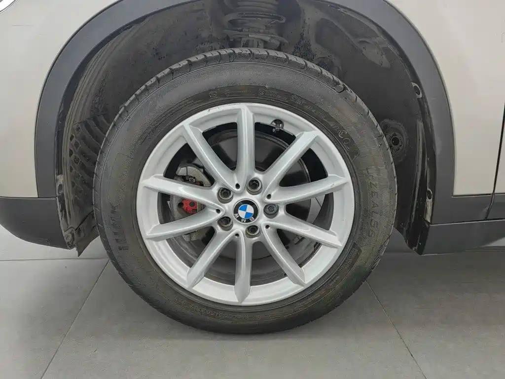 BMW X1 2017 — фото 17