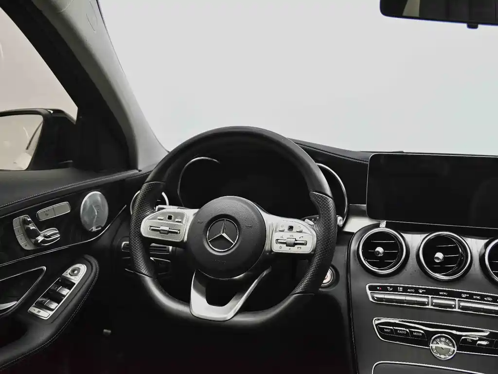 Mercedes-Benz C-Class 2021 — фото 7