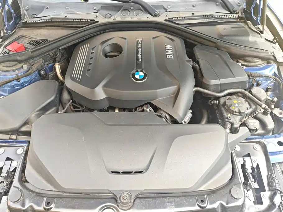 BMW 3 Series 2016 — фото 10