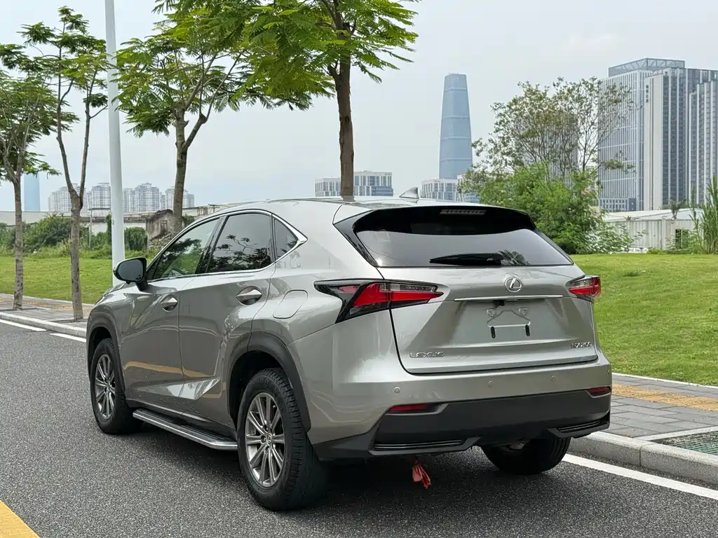 Lexus NX 2016 — фото 4