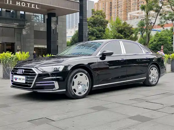 Audi A8 2021