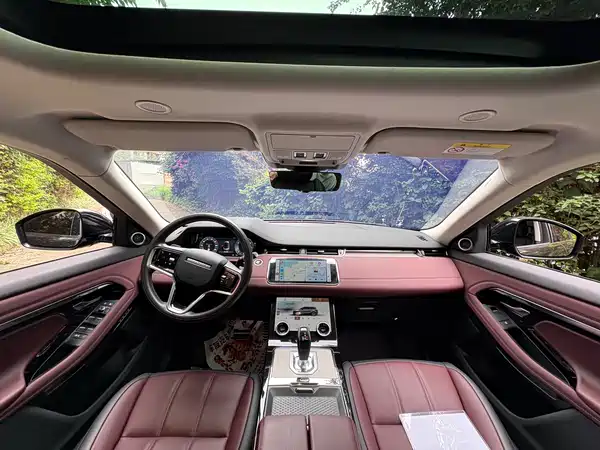 Land Rover Range Rover Evoque 2023