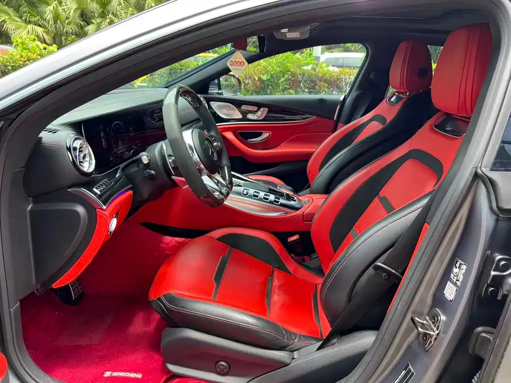 Mercedes-Benz AMG GT 2020 — фото 3