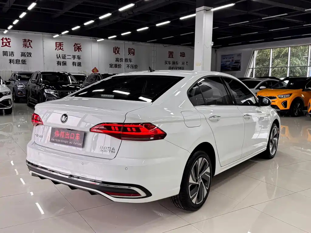 Volkswagen Bora 2023