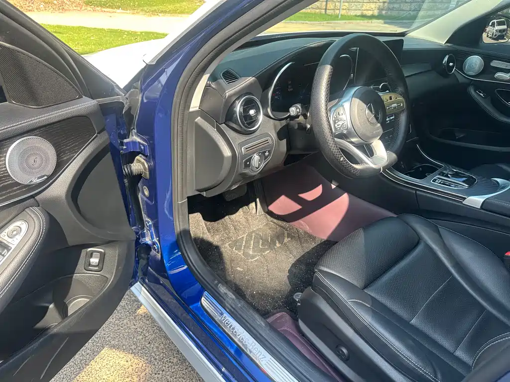 Mercedes-Benz C-Class 2021