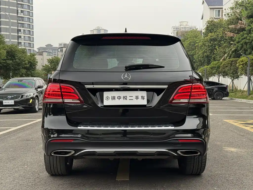 Mercedes-Benz GLE 2016 — фото 9