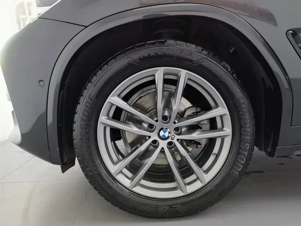BMW X4 2019 — фото 17