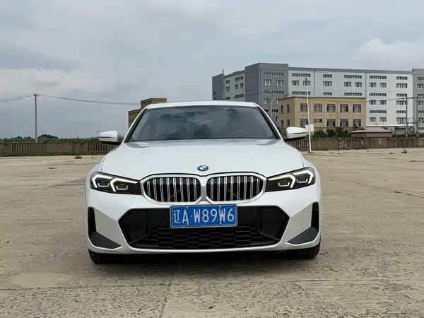 BMW 3 Series 2023