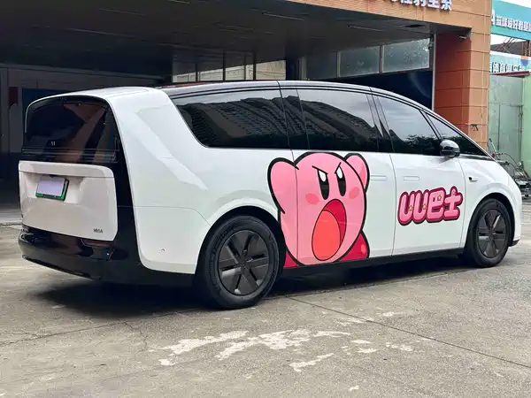 Li Auto MEGA 2025
