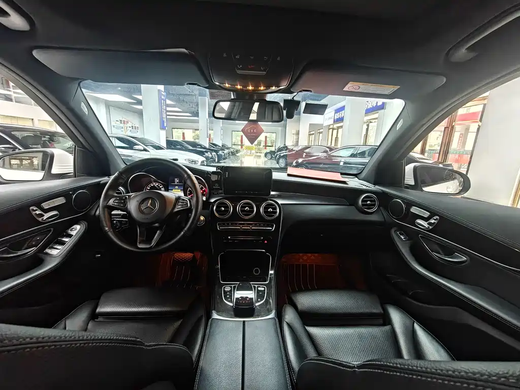 Mercedes-Benz GLC 2016