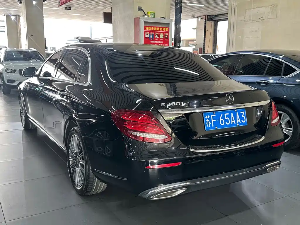 Mercedes-Benz E-Class 2020 — фото 10