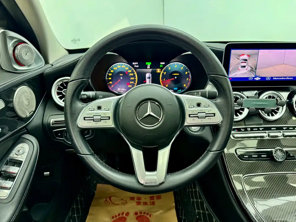 Mercedes-Benz C-Class 2019 — фото 16