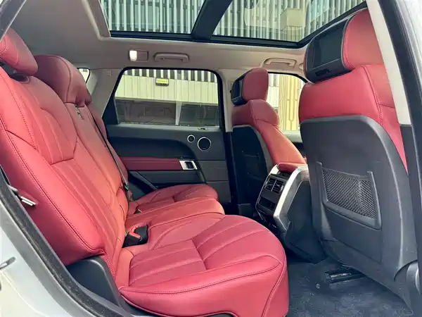 Land Rover Range Rover Sport 2015