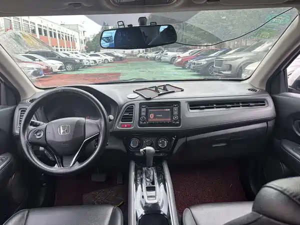 Honda Vezel 2017