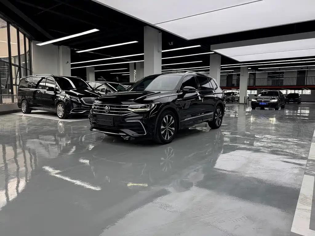 Volkswagen Tiguan L 2022