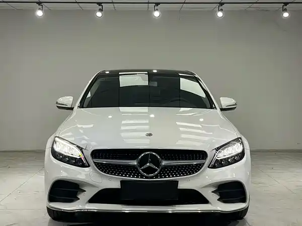 Mercedes-Benz C-Class 2020