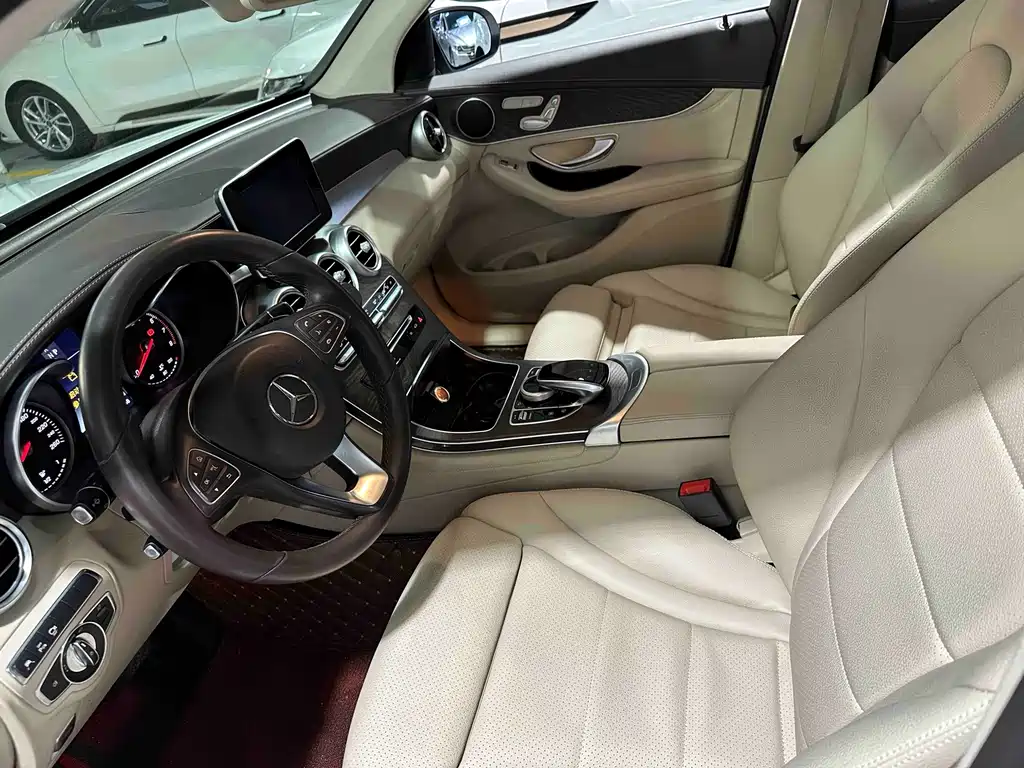 Mercedes-Benz GLC 2018