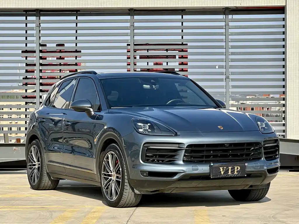 Porsche Cayenne 2019 — фото 3