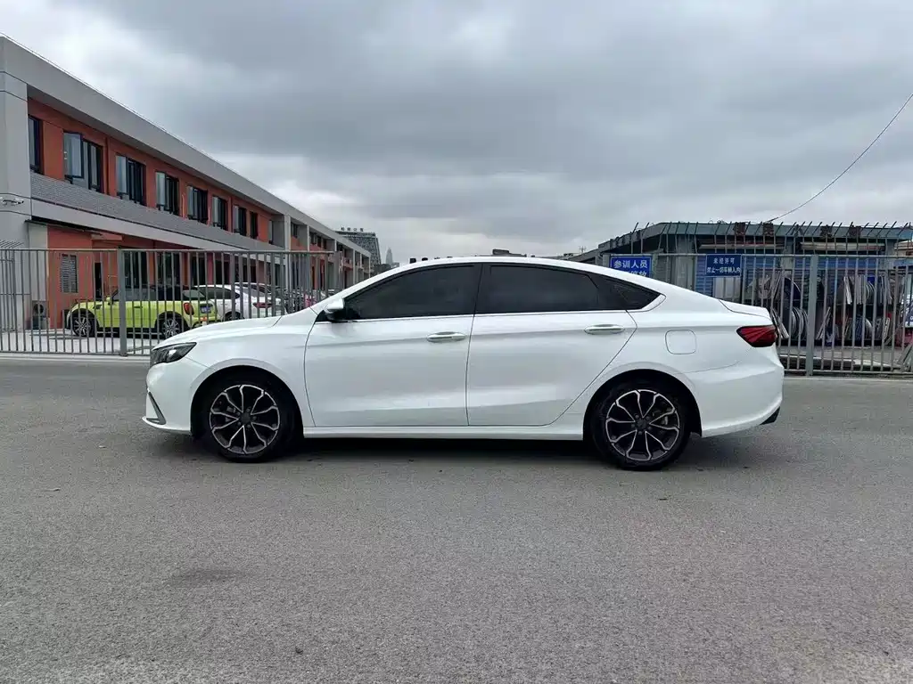 Geely Binrui 2022