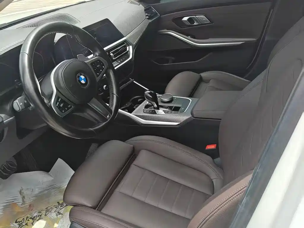 BMW 3 Series 2021