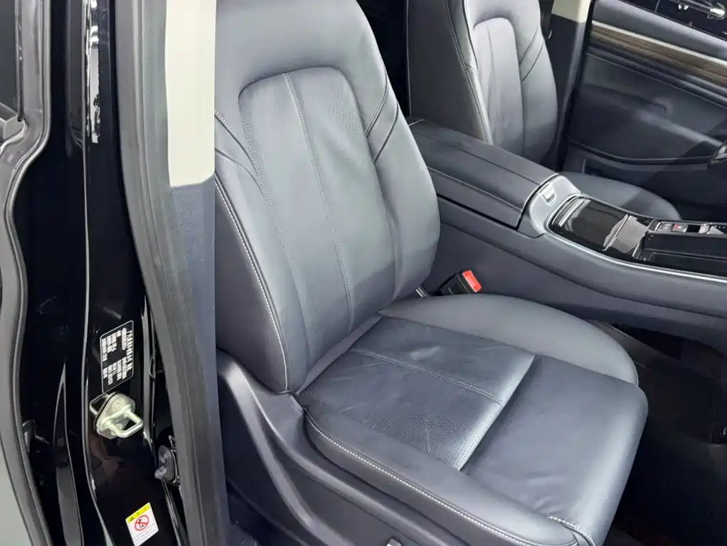 GAC Trumpchi M8 2022 — фото 4