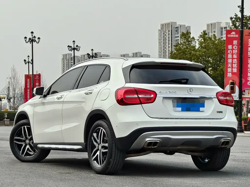 Mercedes-Benz GLA 2017
