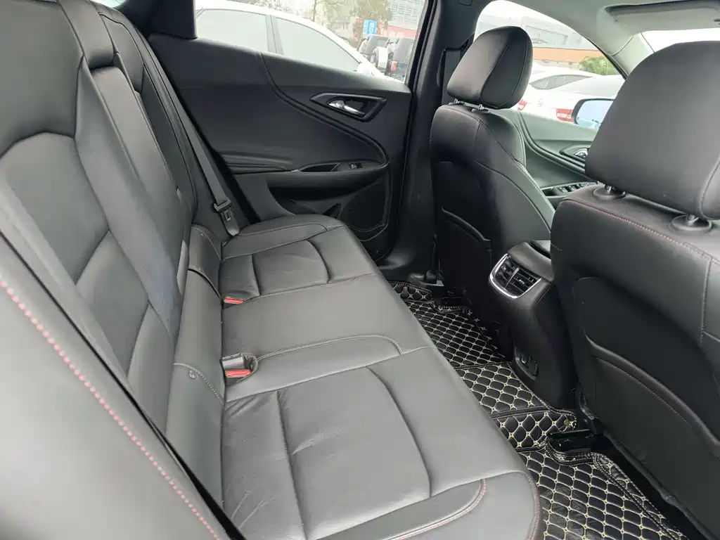 Chevrolet Malibu XL 2019 — фото 16
