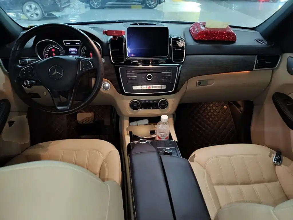 Mercedes-Benz GLE 2018 — фото 10