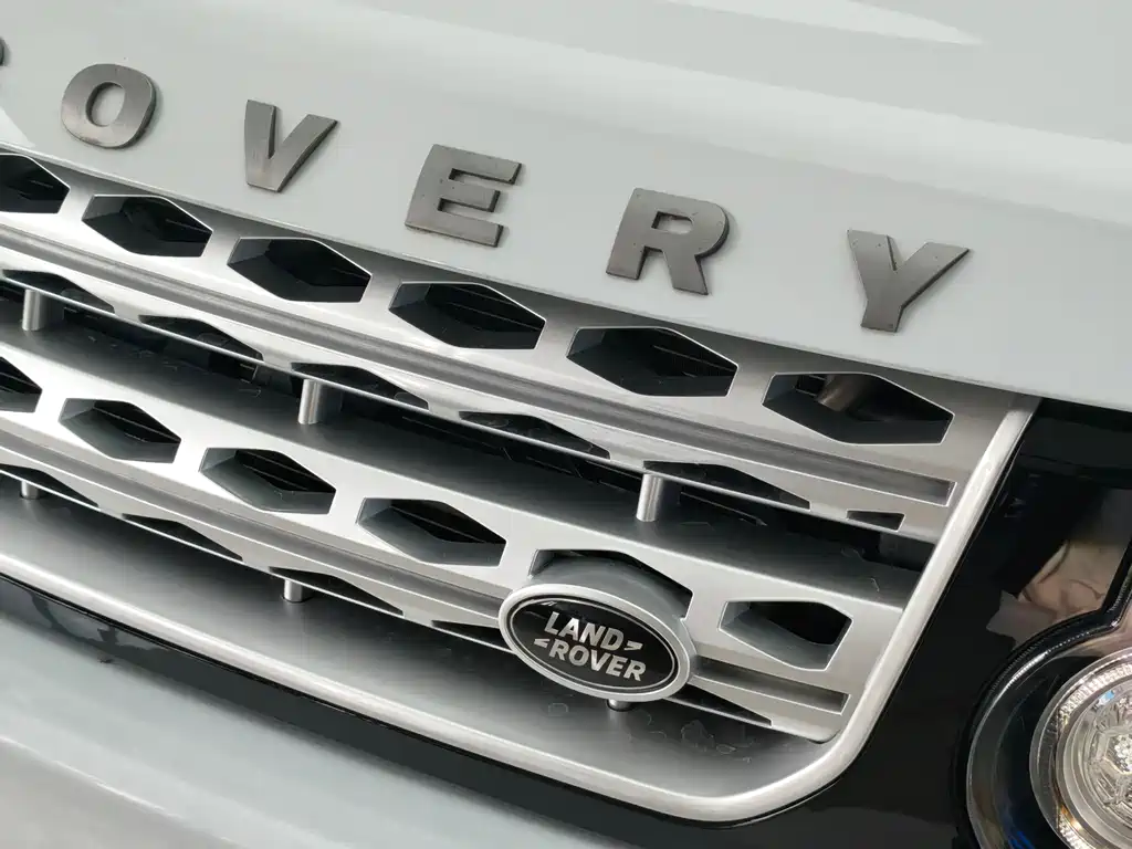 Land Rover Discovery 2016 — фото 8