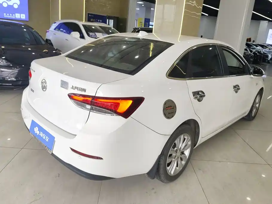 Buick Excelle 2020