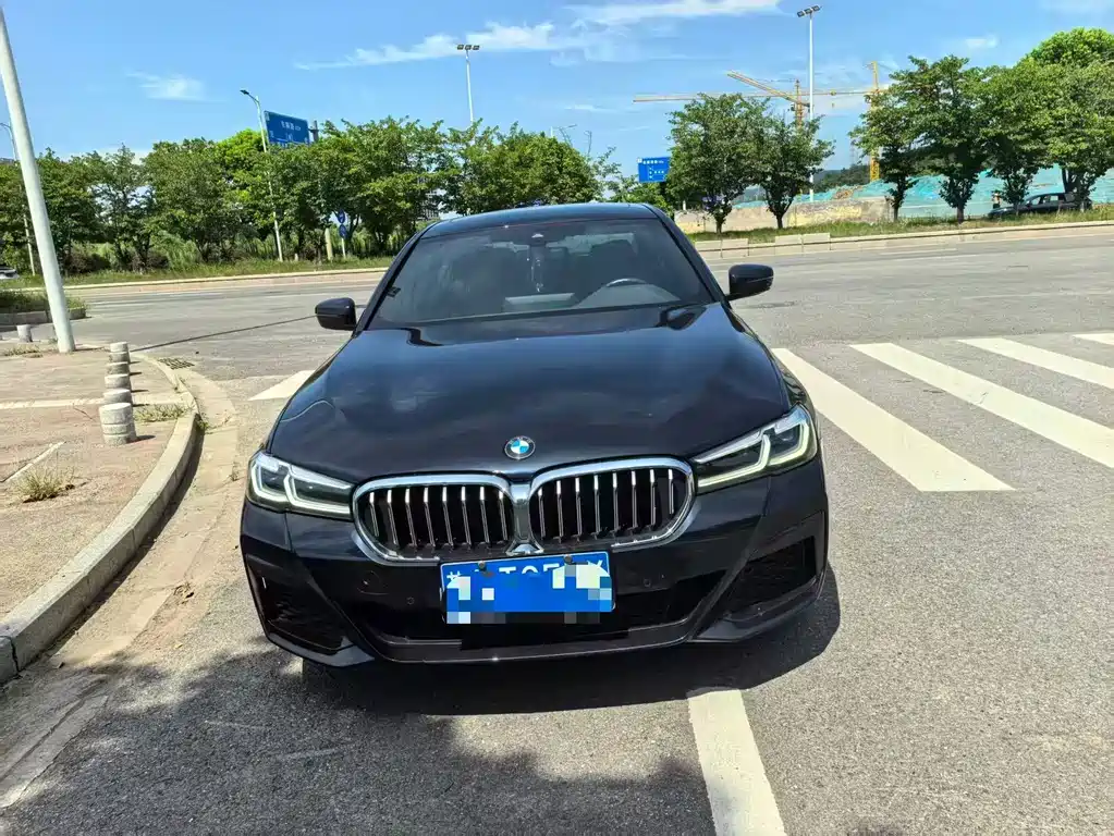BMW 5 Series 2022