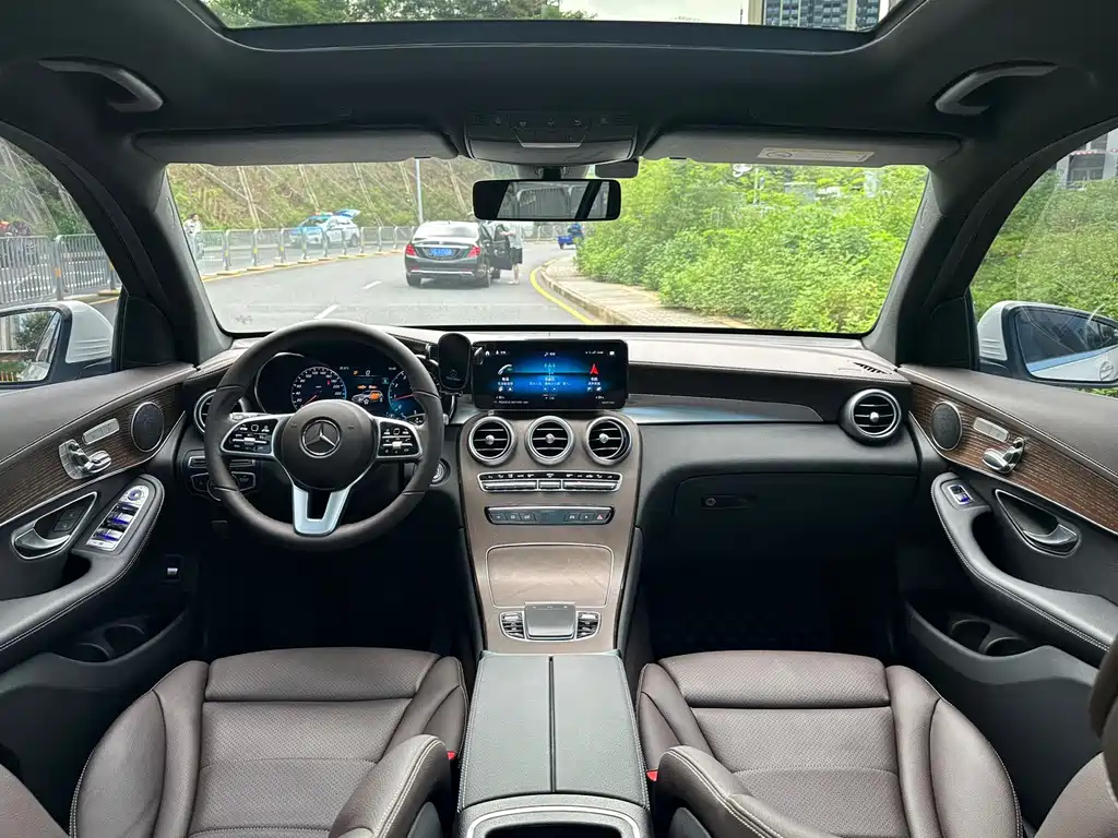 Mercedes-Benz GLC 2023 — фото 10