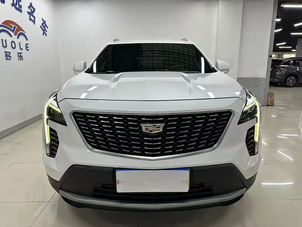 Cadillac XT4 2018 — фото 2