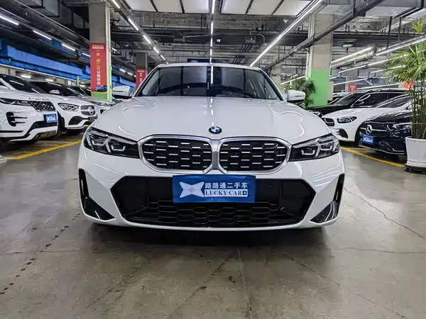 BMW 3 Series 2023