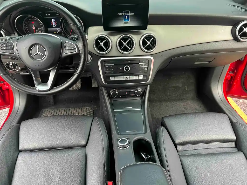 Mercedes-Benz CLA 2018 — фото 4